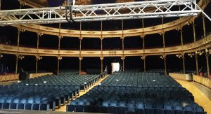 Teatro Il Rossetti di Trieste con americana